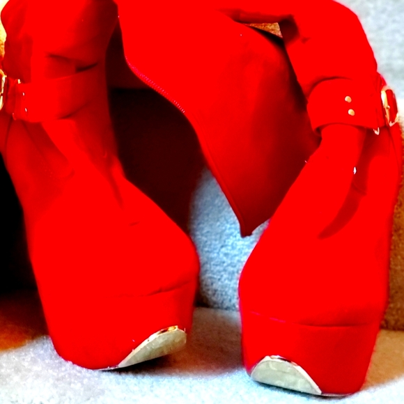 Red Stiletto Stripper Boots - Picture 4 of 4